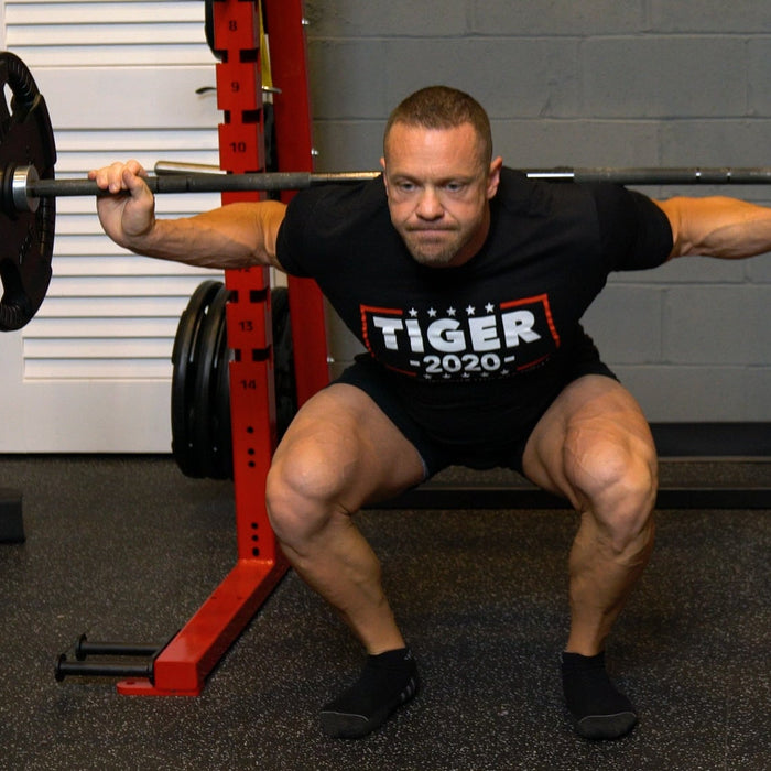 Comparison of high bar and low bar squat technique