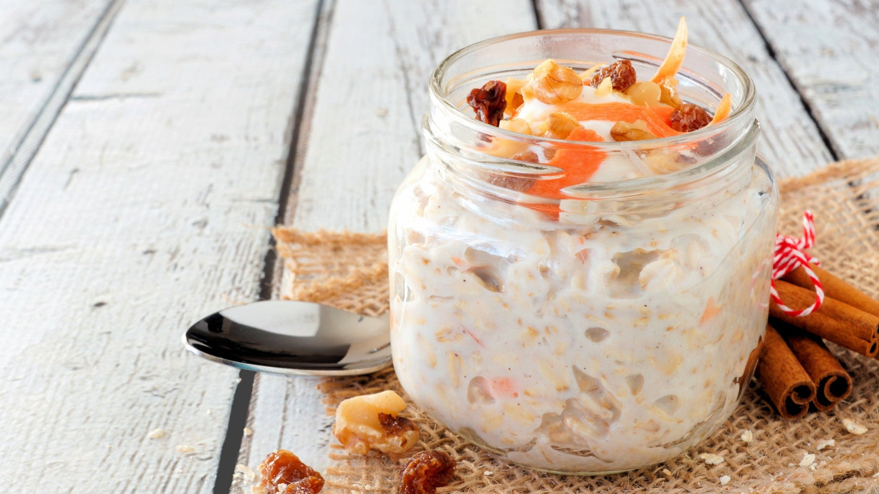 Jar of overnight oats with tips and recipes