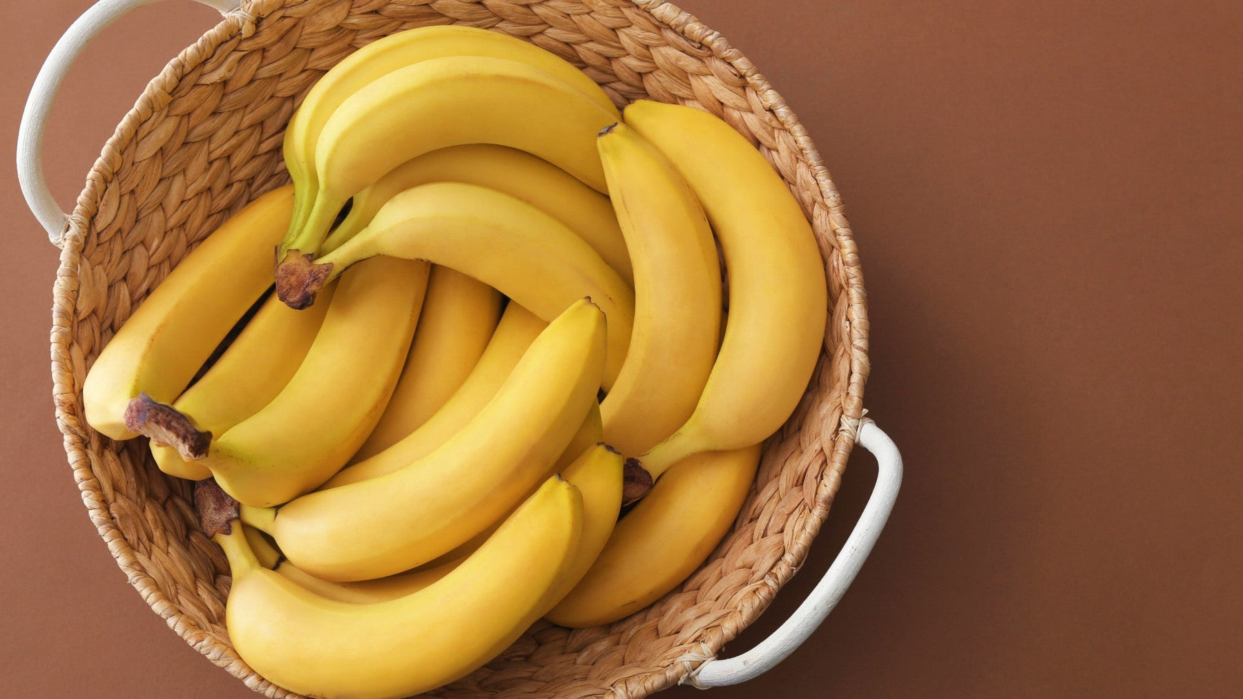 Banana showing its calorie count