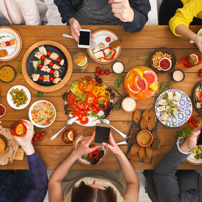 Signs of an unhealthy relationship with food