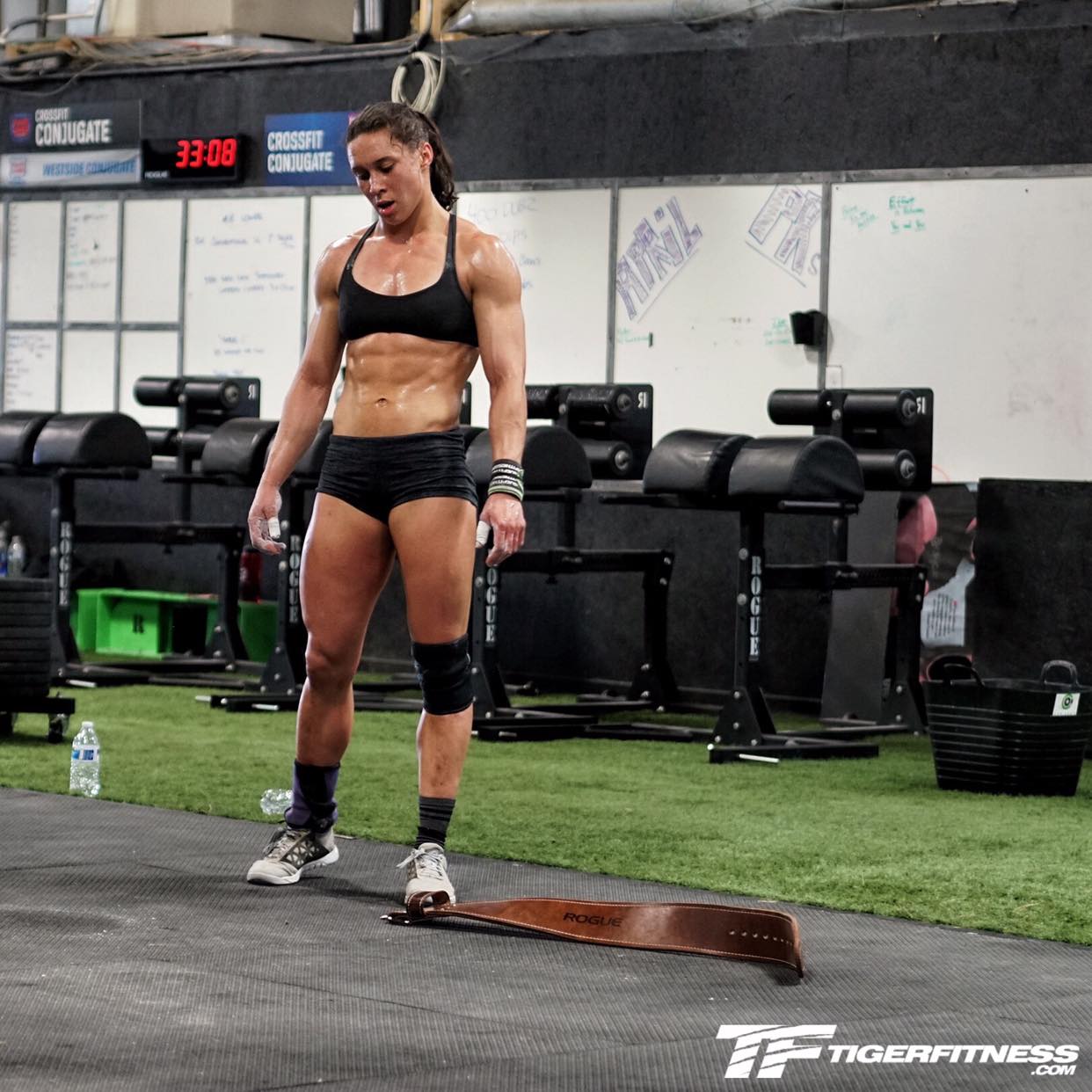 Athlete training to determine optimal exercise frequency
