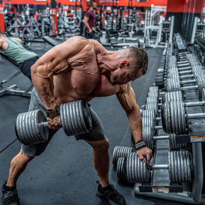 Build Muscle While Dieting: A Step-by-Step Guide