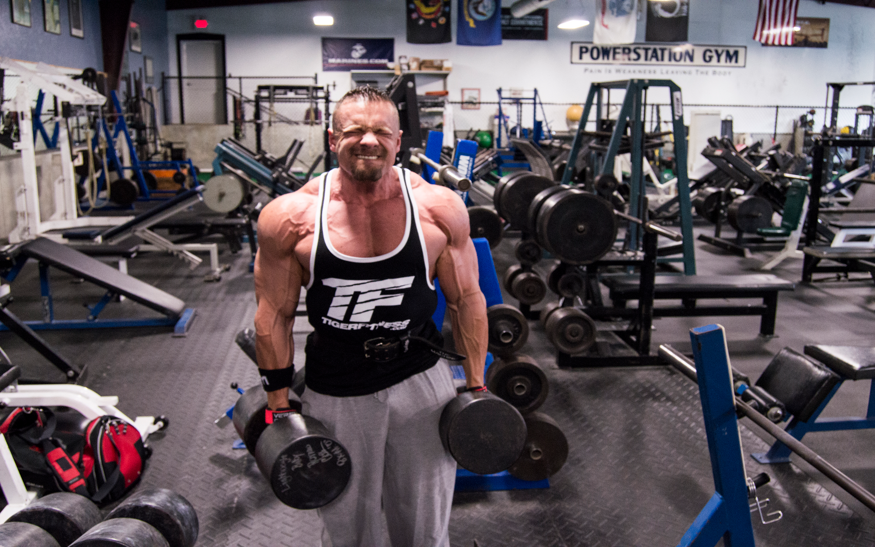 Dumbbell Shrugs - Marc Lobliner