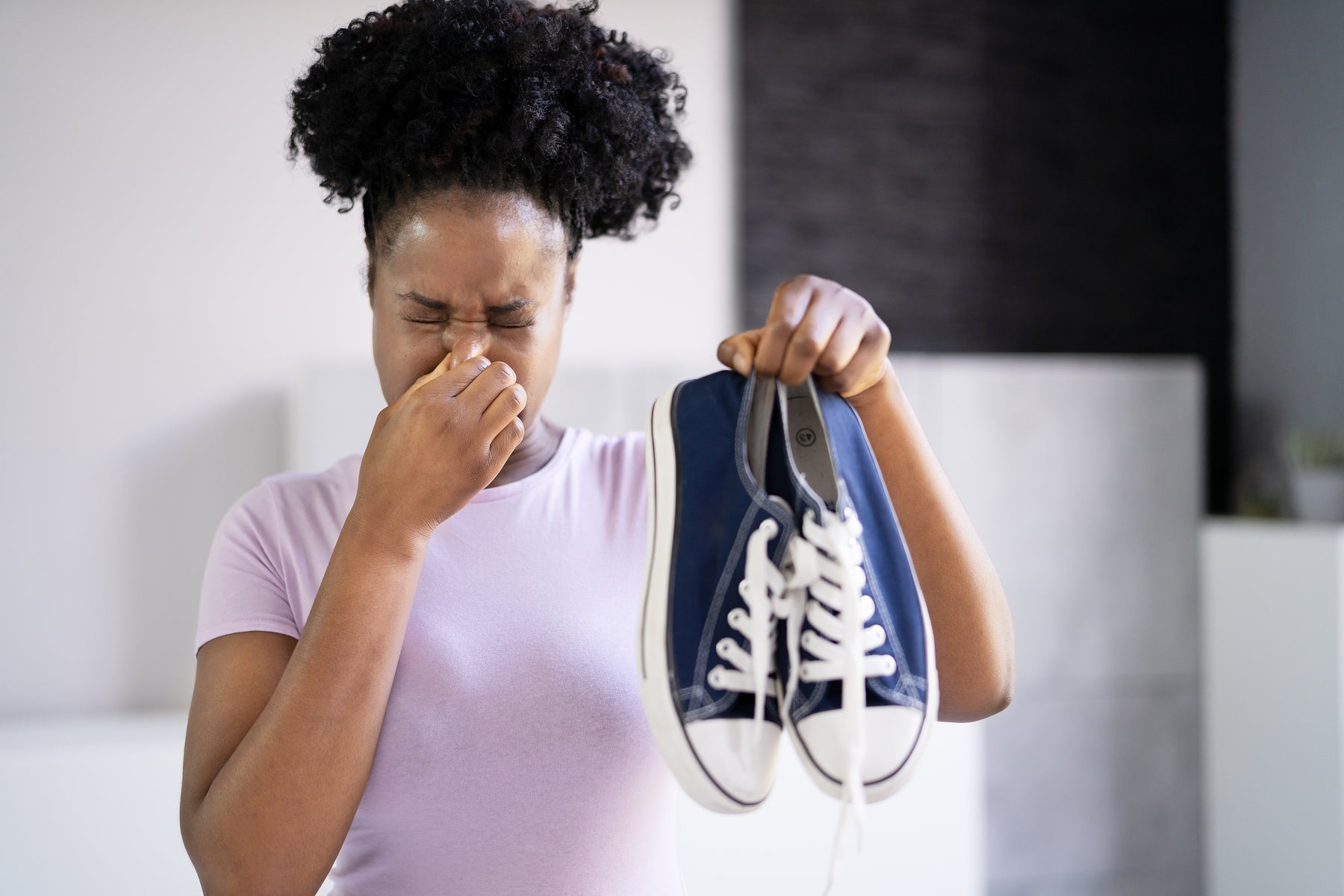 Stop the Stink: How to Prevent and Get Rid of Odors on Your Gym Clothes