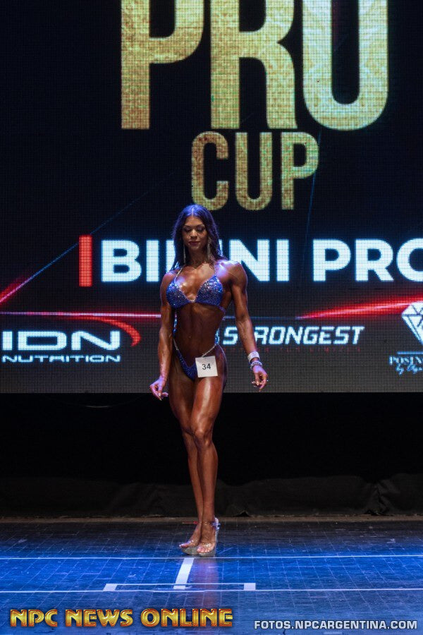 Bruna Toigo onstage at Argentina Pro, 2025