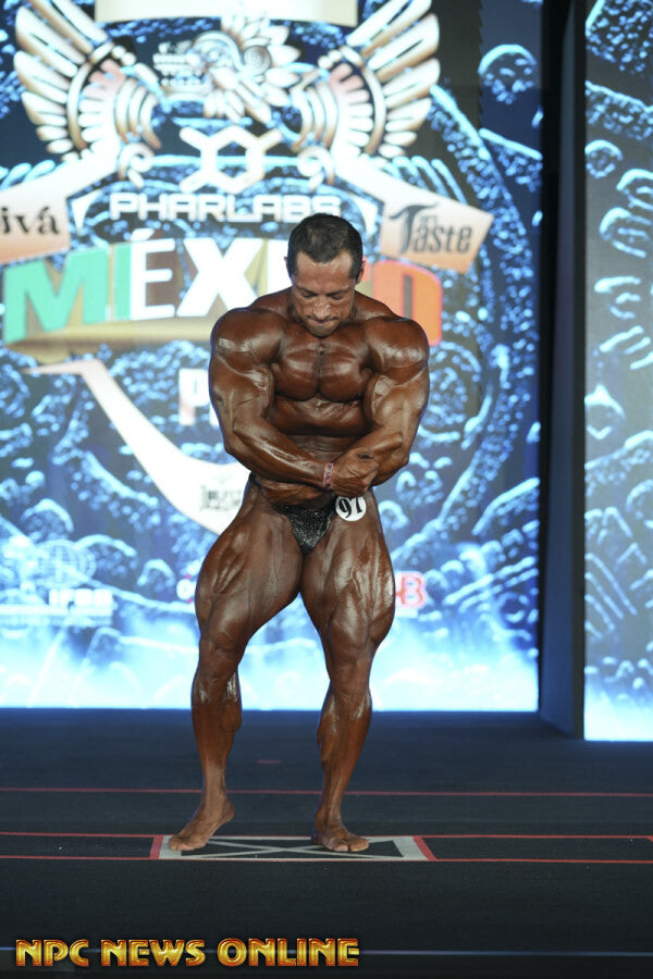 Felipe Isaac Fierro Lobos onstage at Mexico Pro, 2025