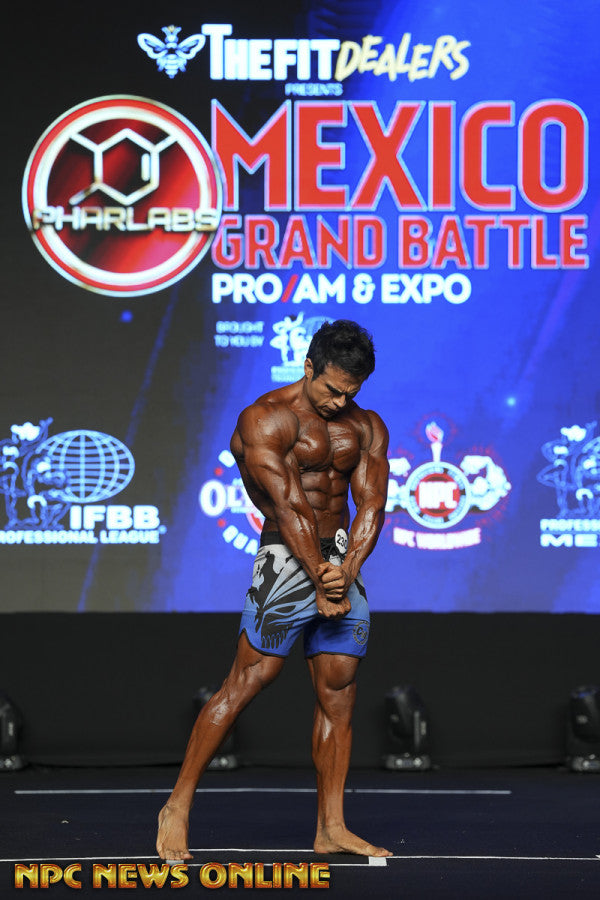Ismael Martinez Dominguez onstage at Mexico Grand Battle Pro, 2026