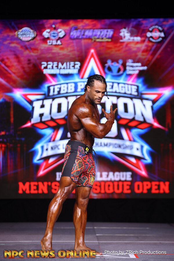 Jeremiah Maxey onstage at Houston Pro, 2026
