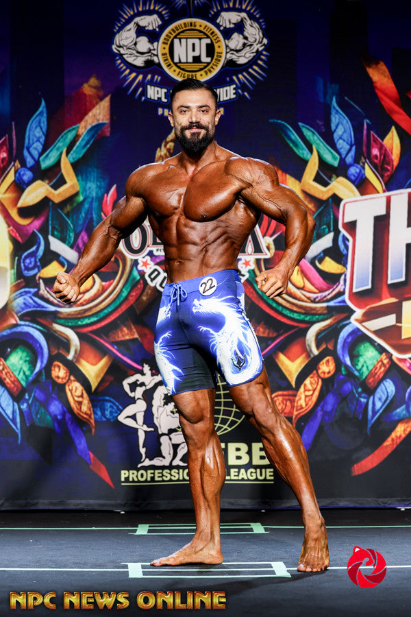 Navid Aalinezhad onstage at Thailand Pro, 2026