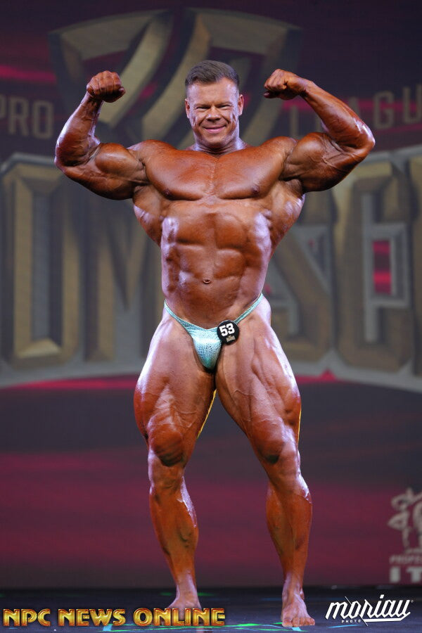 Damian Kuffel posing — Pro Muscle Italy Pro · September 6, 2026