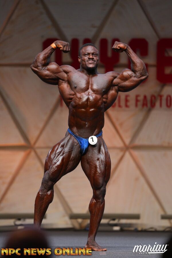 Edward Kargbo posing — 2024 Dubai Pro · Archive photo