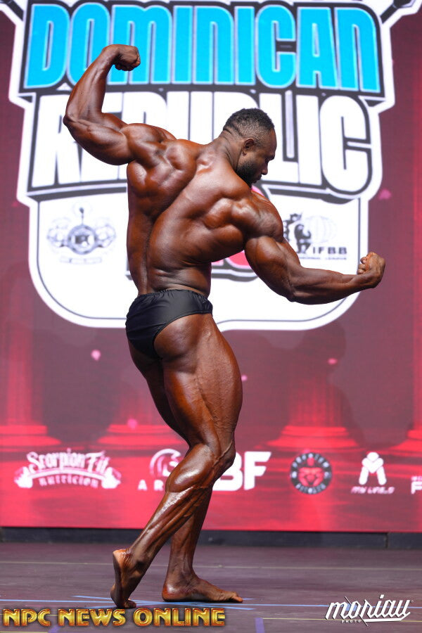 Rodni Nelson onstage at Dominican Republic Pro, 2025