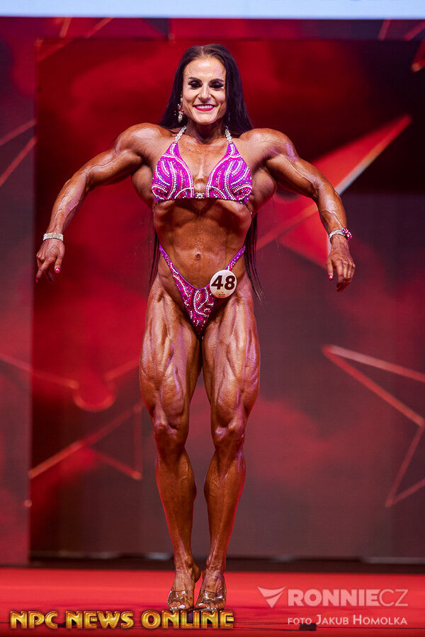 Tereza Linhartova onstage at Evls Prague Pro, 2025