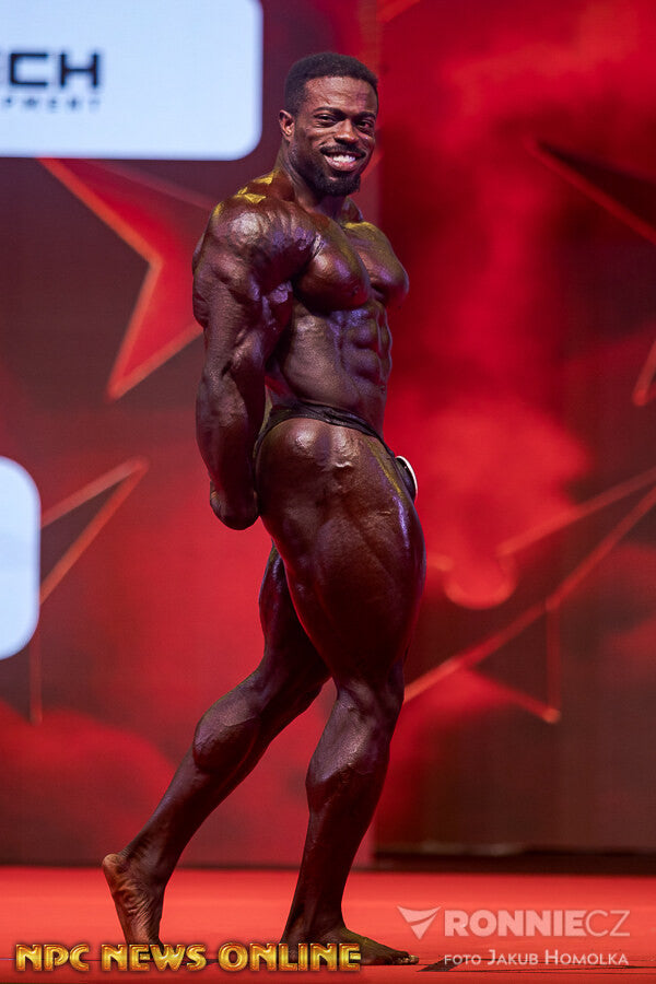 Terrence Ruffin onstage at Evls Prague Pro, 2025
