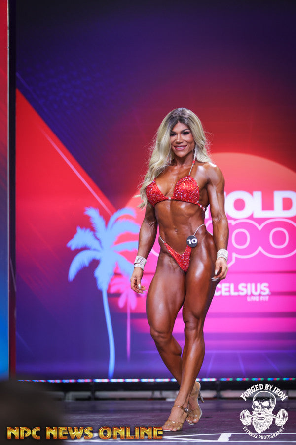 Valquiria Lopes onstage at Arnold Classic, 2026